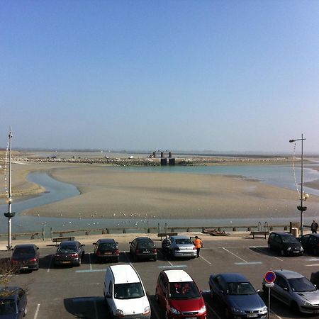 Logis - Hotel De La Baie De Somme Le Crotoy Exteriör bild